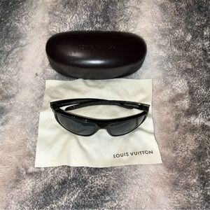 Louis Vuitton Black Sunglasses
